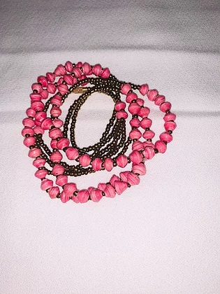 3-strand pink beaded bracelet